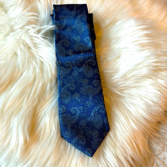 INDOCHINO TIE - Picture 1 of 3